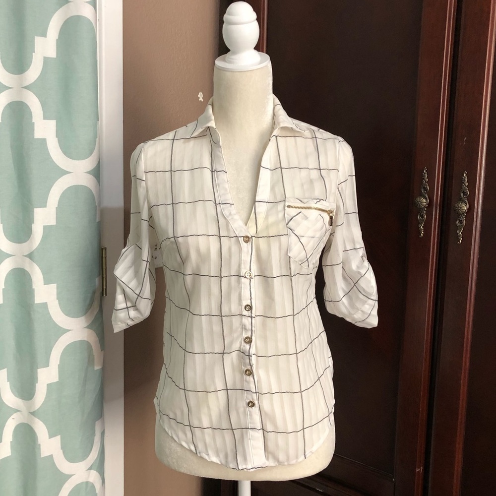 Sheer striped Quarter Sleeve Shirt